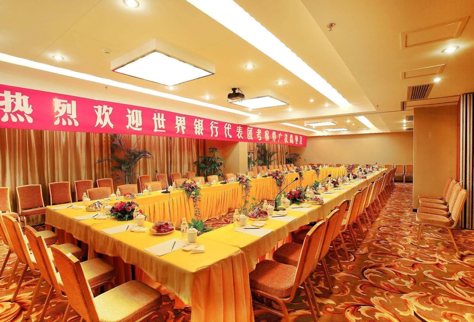 Jasper International Hotel 陽朔 エクステリア 写真