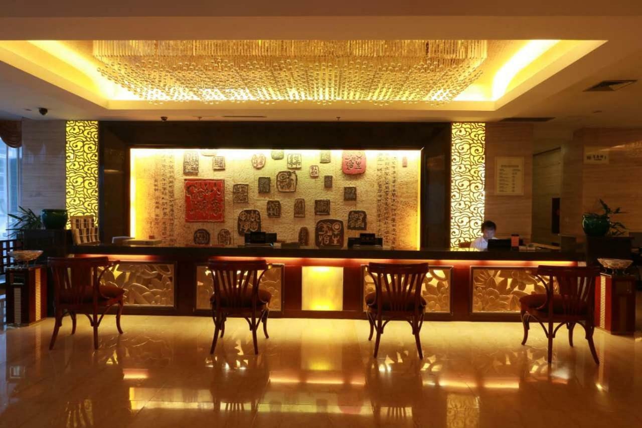 Jasper International Hotel 陽朔 エクステリア 写真