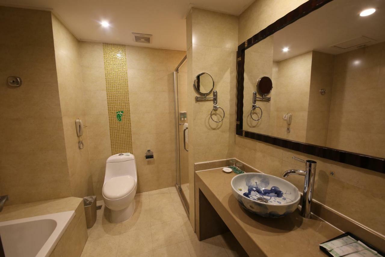 Jasper International Hotel 陽朔 エクステリア 写真