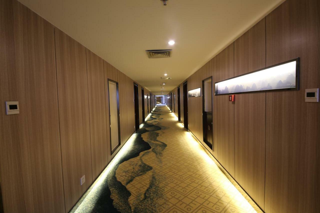 Jasper International Hotel 陽朔 エクステリア 写真